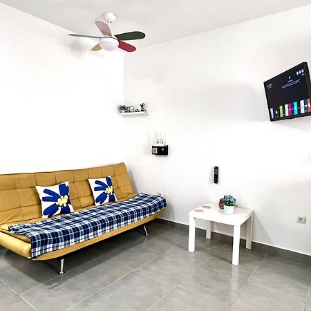 Animos! Apartments - 10 Modern Apartments Near The City & Beach, Perfect For Nomads, Travellers, Families, Watersports! サンタ・マリア エクステリア 写真