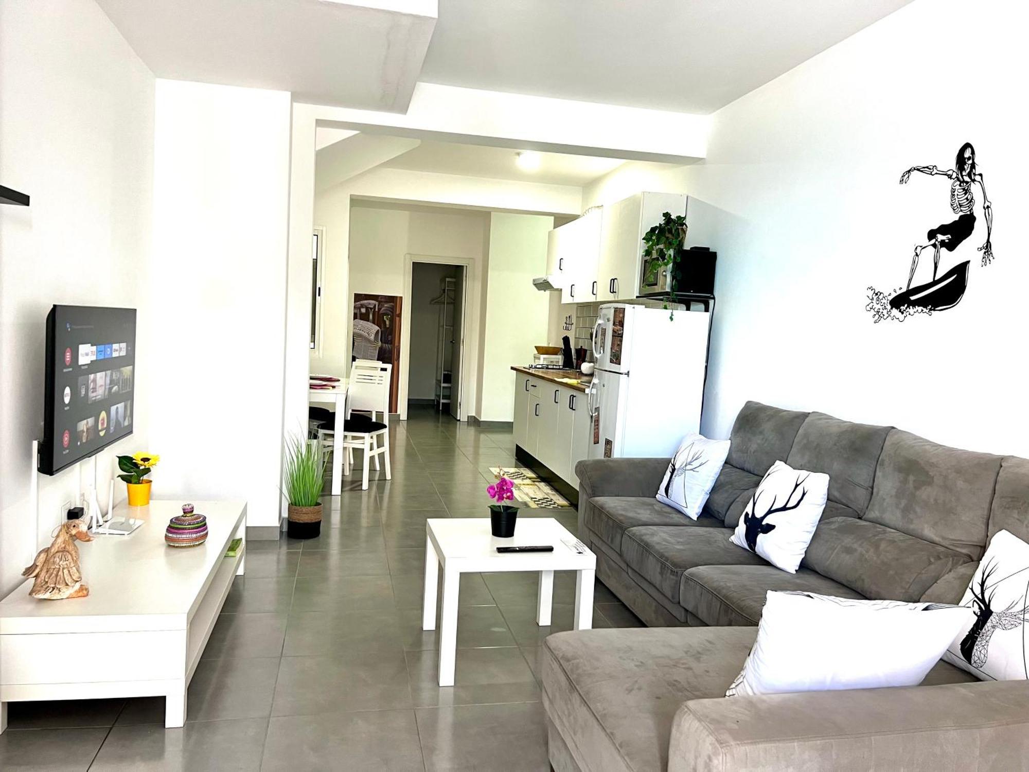 Animos! Apartments - 10 Modern Apartments Near The City & Beach, Perfect For Nomads, Travellers, Families, Watersports! サンタ・マリア エクステリア 写真