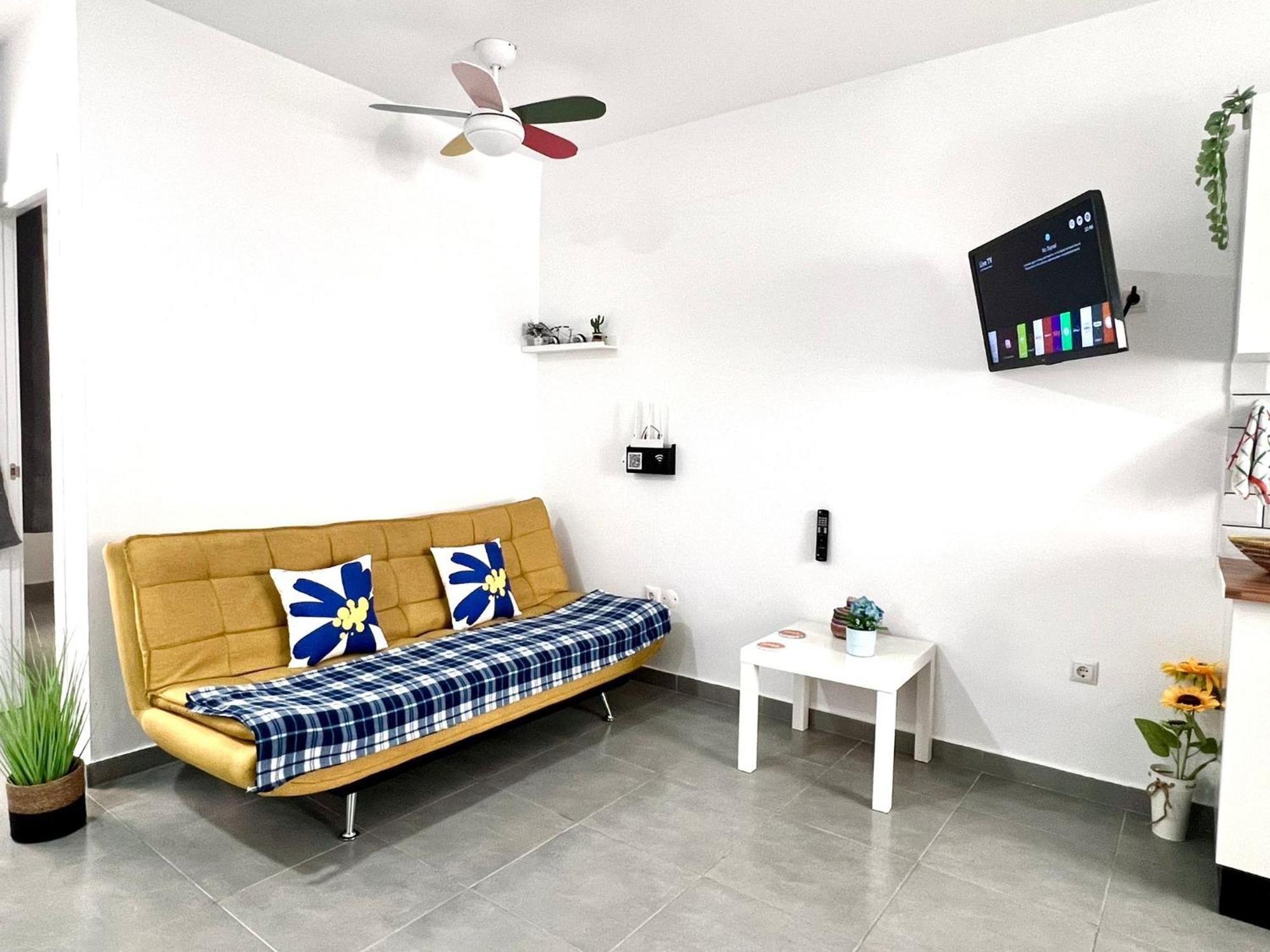 Animos! Apartments - 10 Modern Apartments Near The City & Beach, Perfect For Nomads, Travellers, Families, Watersports! サンタ・マリア エクステリア 写真